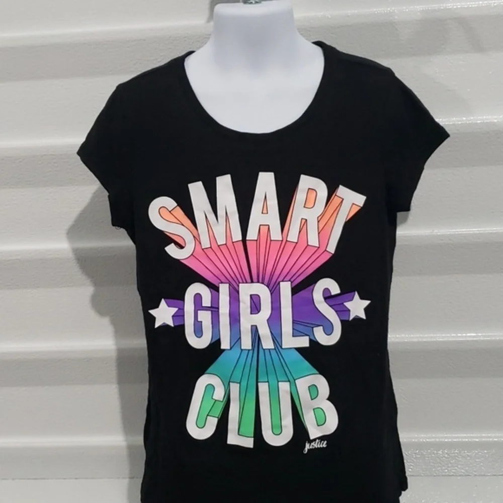 Smart girls club‎ shirt